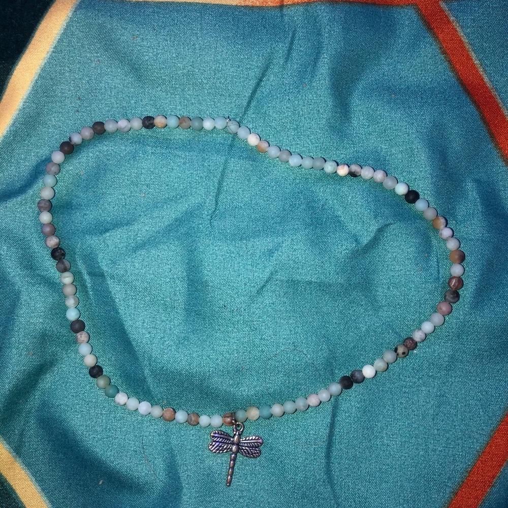Choker necklace